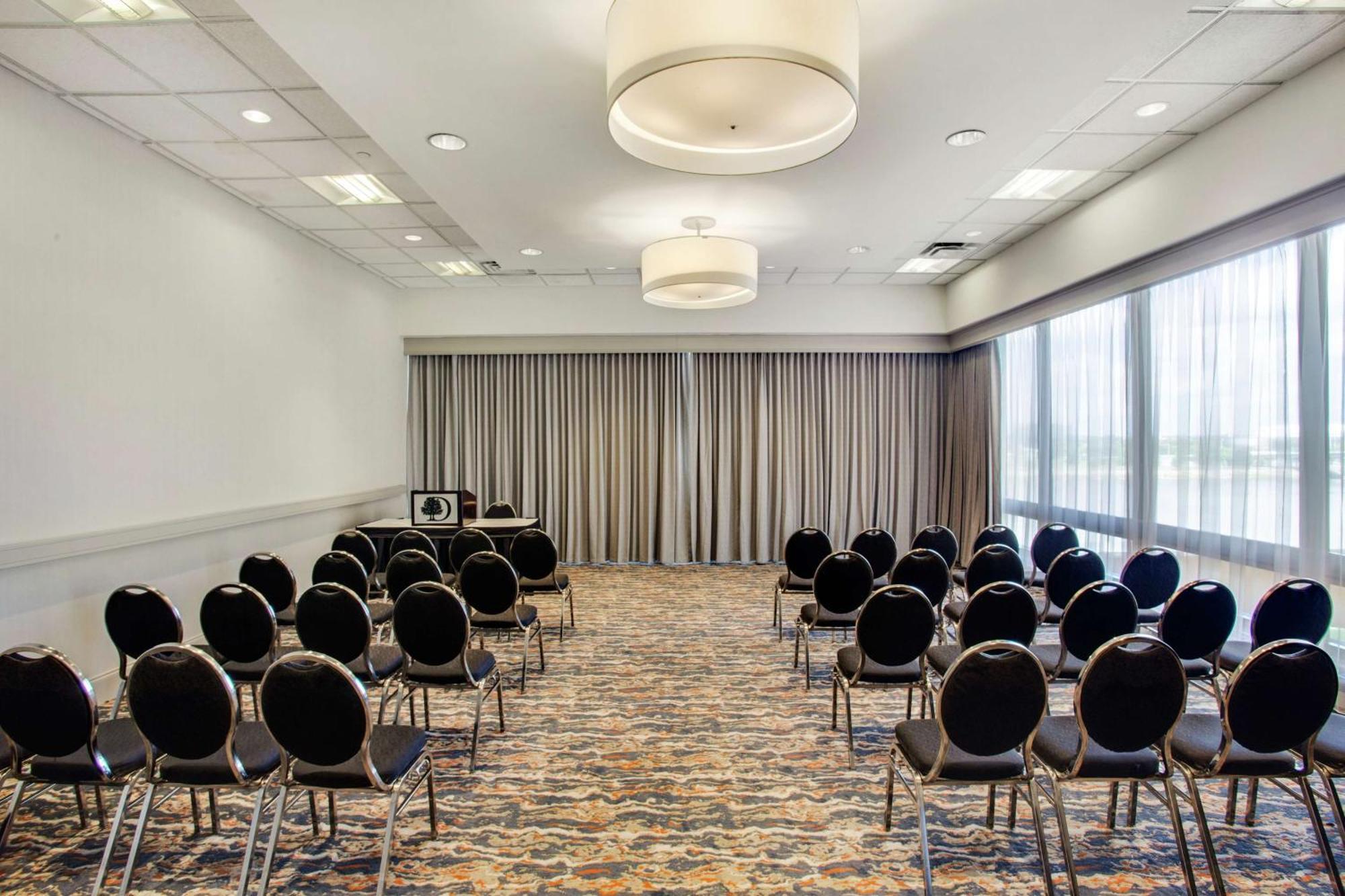 Doubletree By Hilton Little Rock Ξενοδοχείο Εξωτερικό φωτογραφία