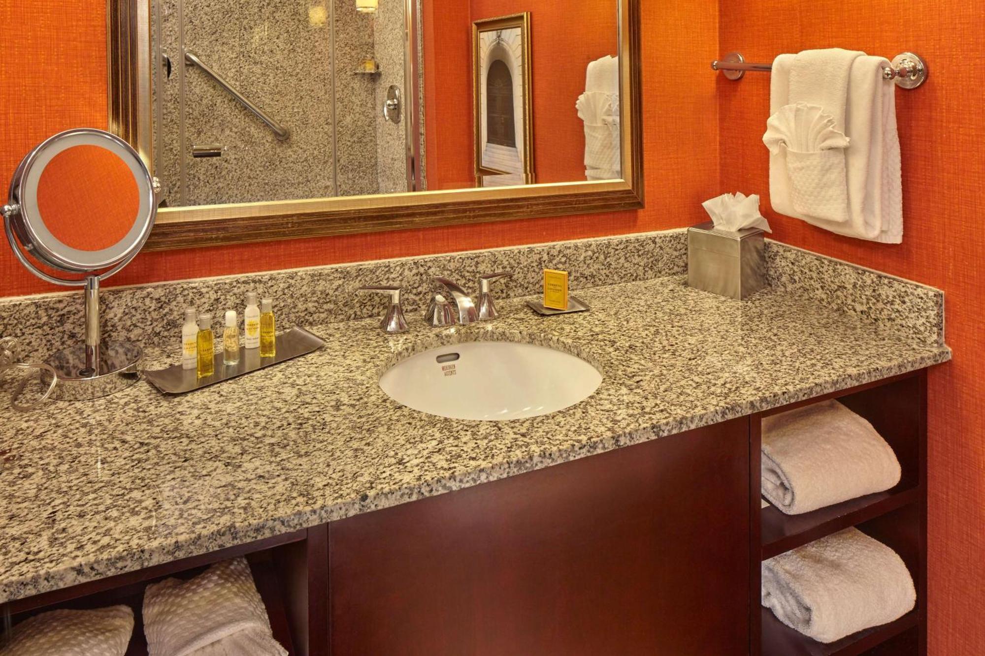 Doubletree By Hilton Little Rock Ξενοδοχείο Εξωτερικό φωτογραφία