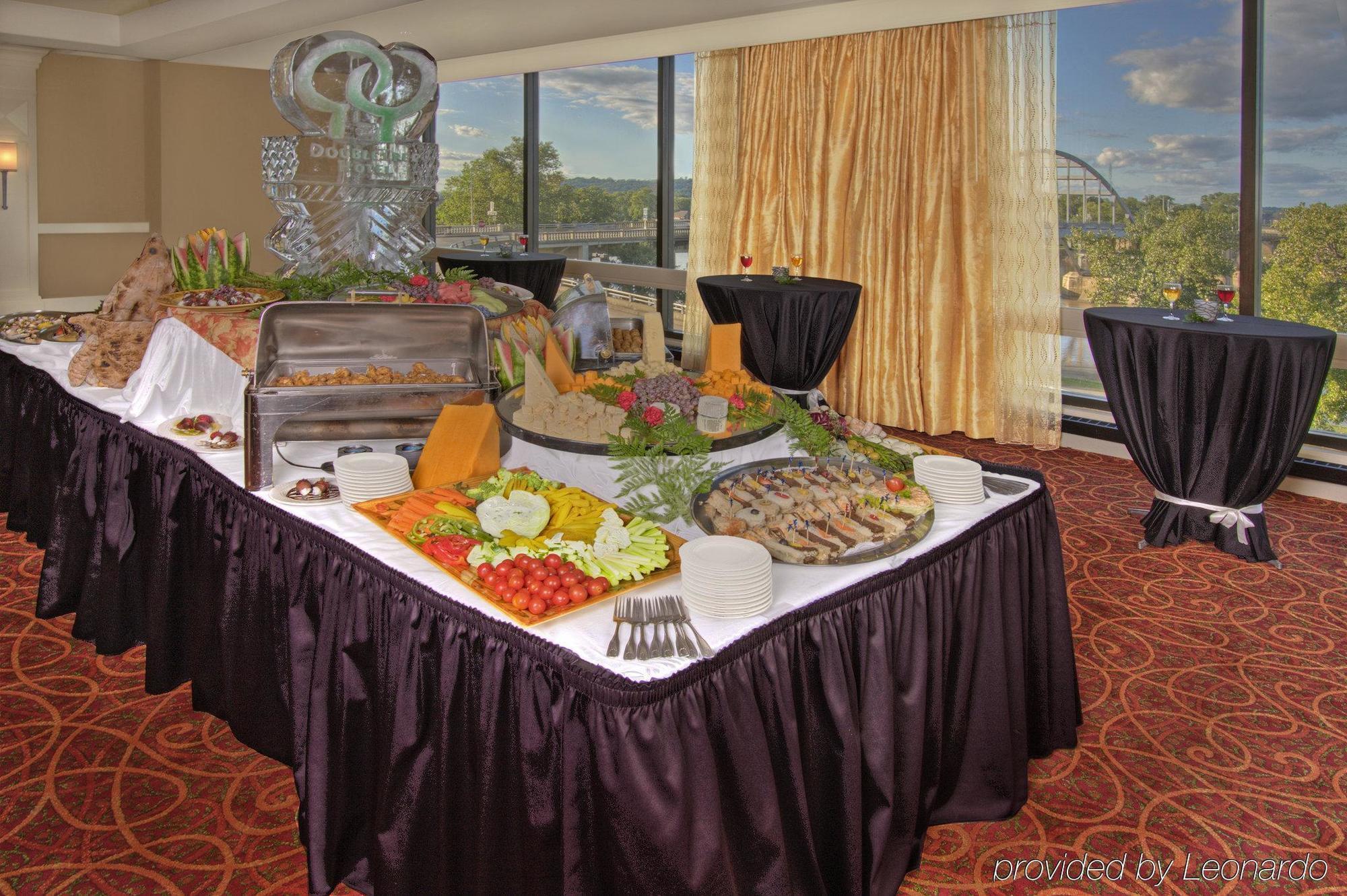 Doubletree By Hilton Little Rock Ξενοδοχείο Εστιατόριο φωτογραφία